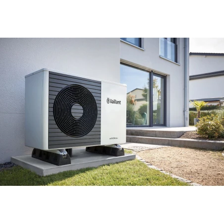 Vaillant aroTHERM VWL 75/8.2 split uniTOWER + Modul uniTOWER VWL 78/8.2 IS split + sensoCOMFORT 720